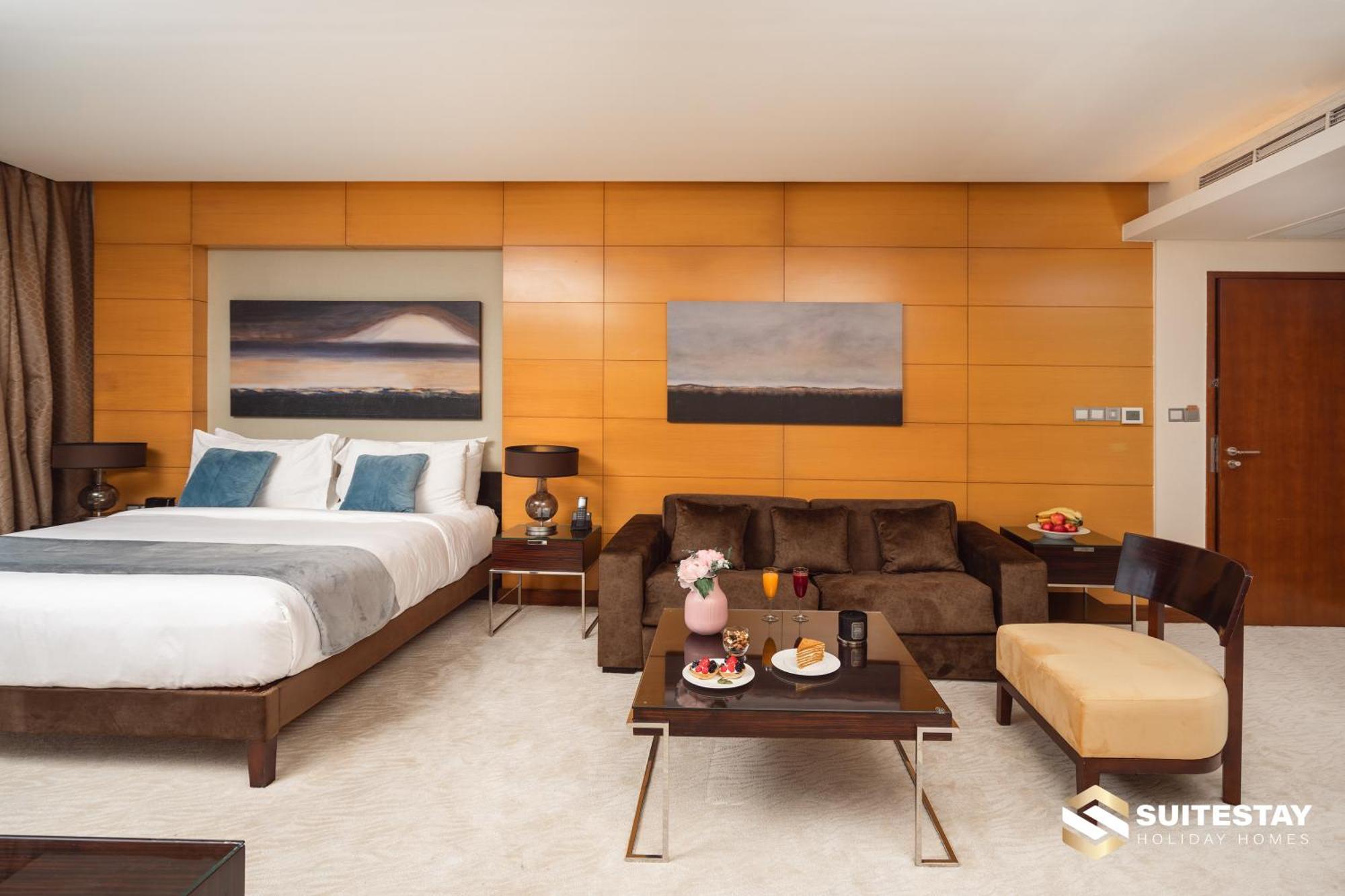 Suitestay Address Mall अपार्टमेंट *
